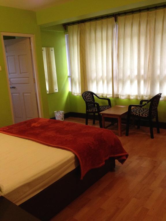 Hotel Yang'S Inn Дарджилинг Номер фото